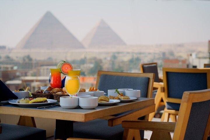 Unforgettable Experience to Pyramid and Old Cairo