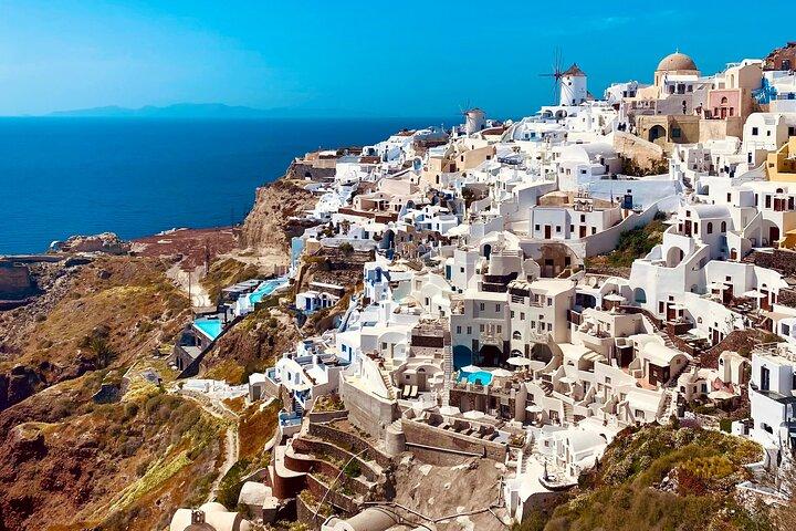 Private Sightseeing Tour in Santorini