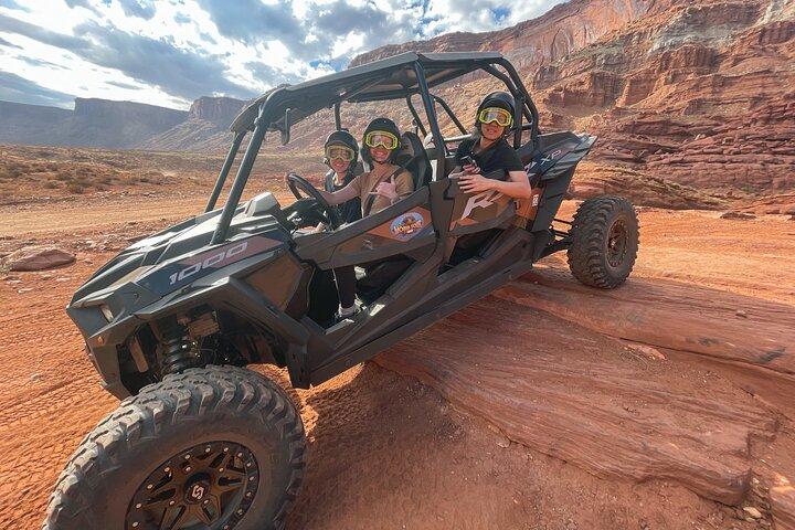 BEST! Catacomb *CAVES* U-Drive 4X4 UTV Tour in Moab +Petroglyphs!