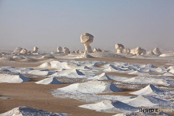 2 Day tour to the White Desert and Bahariya Oasis from Cairo