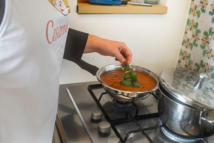 Traditional Sauces Class in Assisi’s Home-Style Cooking School