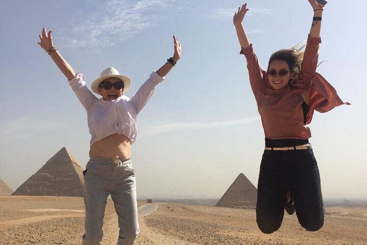 Cairo 8 Hour Private Tour Giza Pyramids & Egyptian Museum Bazaar
