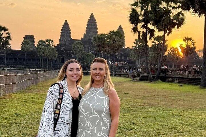 Angkor Wat Hidden Tour