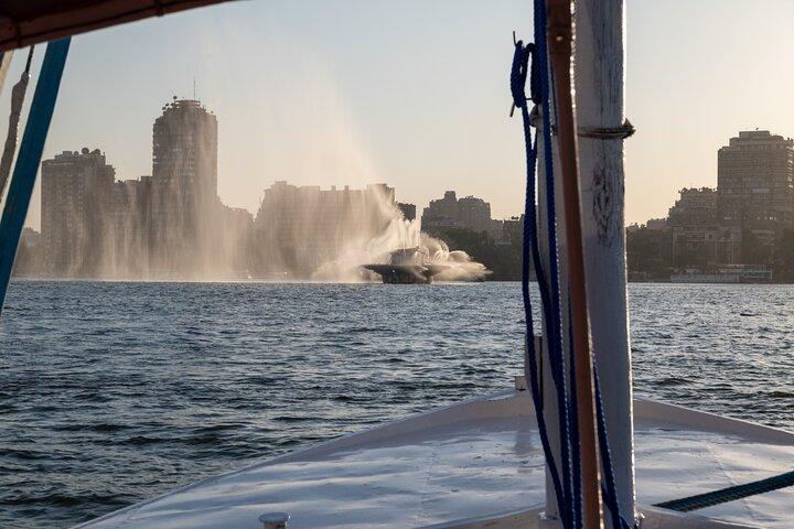 Private Tour: Pyramids, Sphinx, Camel Ride, Nile Felucca & Market