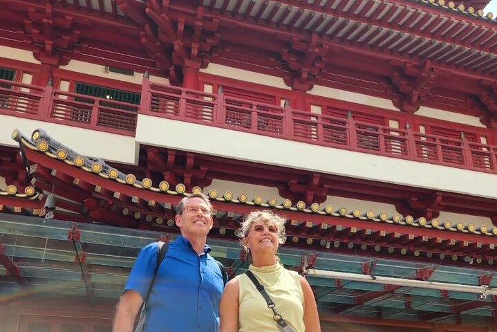Lion City Legends & Hidden Gems: A Day You Won't Forget