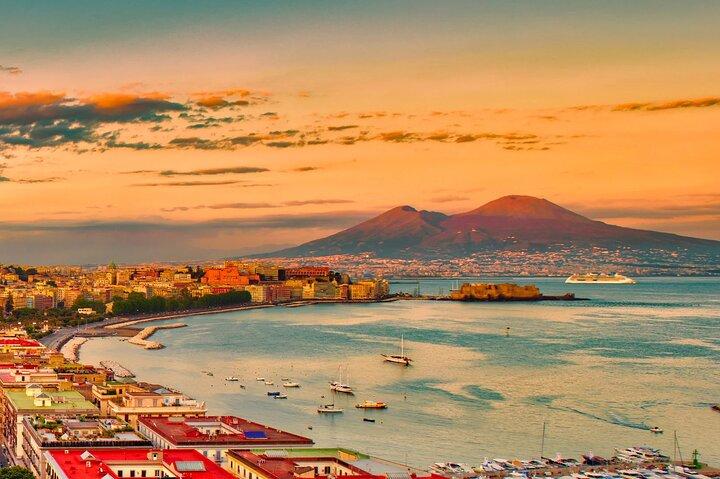 Private Tour From Rome To Pompeii Excavations History Volcanoes And Wine