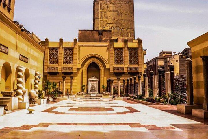 Cairo's Islamic Gems Citadel, Alabaster Mosque and Art Museum