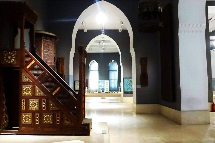 Discover Museum of Islamic Art Half Day Private Tour