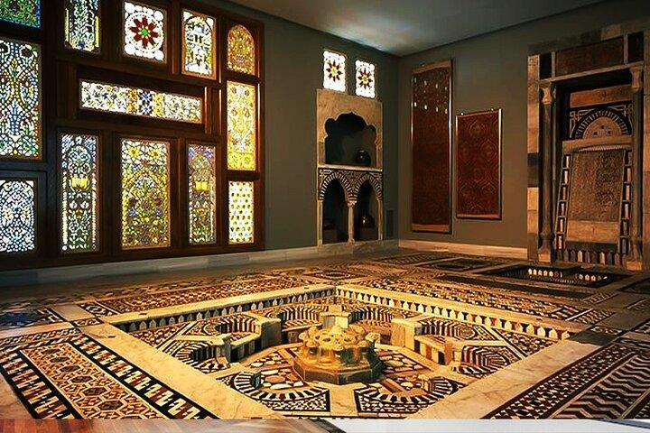 Discover Museum of Islamic Art Half Day Private Tour