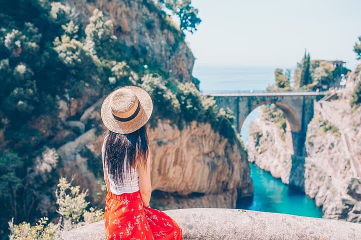 Amalfi Coast Tour: Explore Sorrento, Positano, Ravello & Amalfi