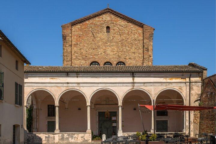 Ravenna Scavenger Hunt & Highlights Self-Guided Walking Tour