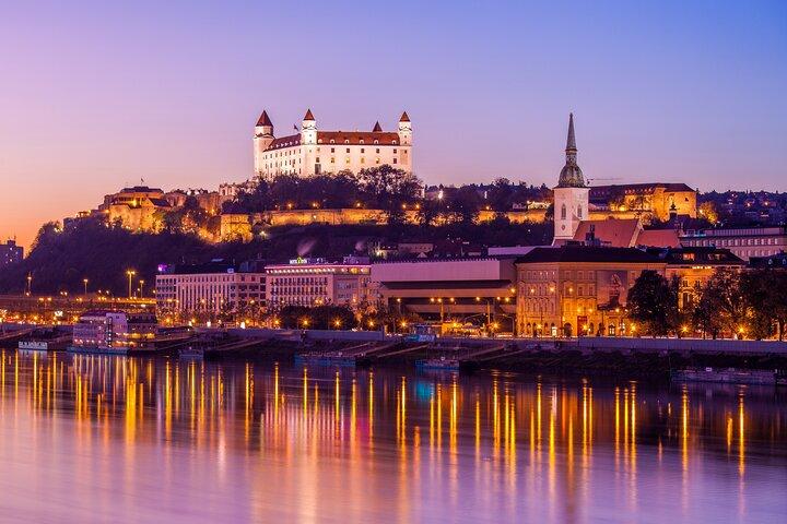 Bratislava Private Trip from Vienna: Castle, Old Town & Free Time