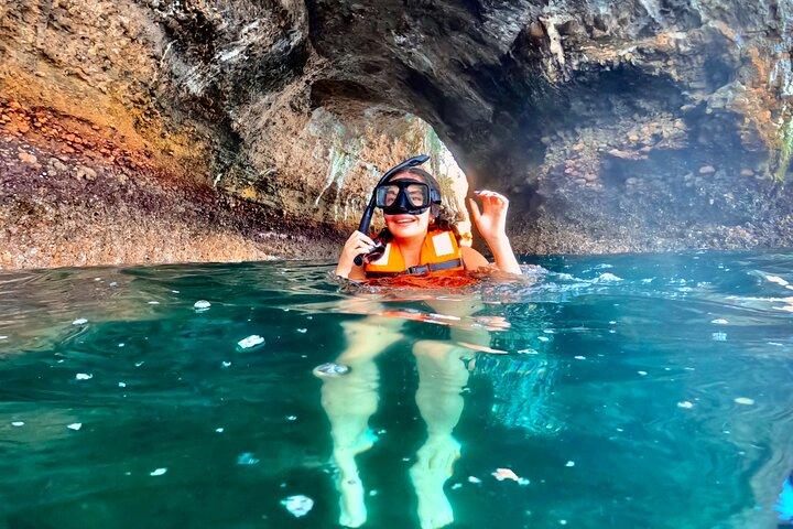 Los Arcos 5 islands Snorkeling Cliff Jumping and Hidden Beach