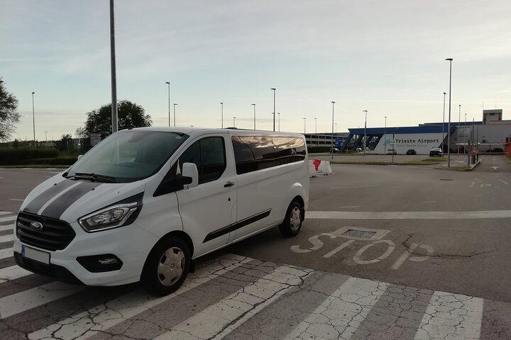Small-Group Transfer from Trieste City to Trieste Airport