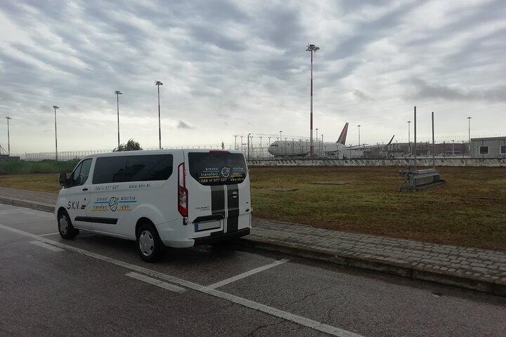 Transfer from Trieste to Venice Airport