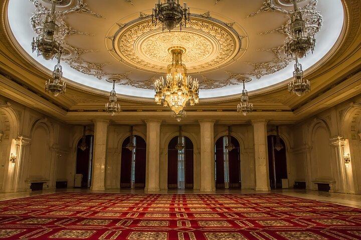 Bucharest Palace of Parliament : Italian guided tour