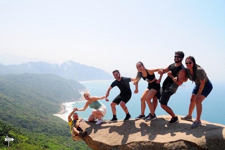 Pedra do Telégrafo Hike with Transportation and Local Guide