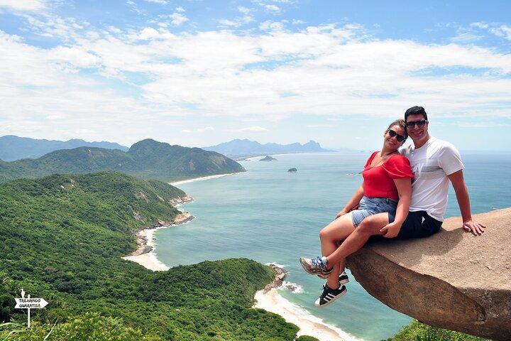 Pedra do Telégrafo Hike with Transportation and Local Guide