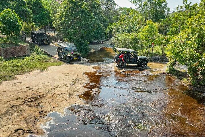 Siem Reap Phnom Kulen Jeep Tour / SUV Car Available