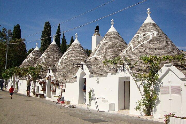 Walk through the Trulli : Guided Walking Tour of Alberobello