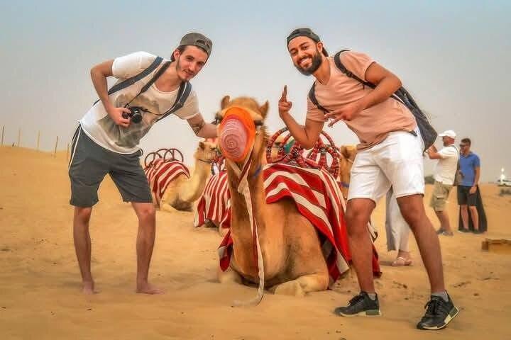 Ultimate Red Dunes Safari with BBQ Dinner and Shows