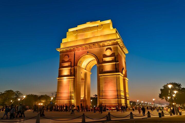Night view Delhi Tour by AC Car From Delhi