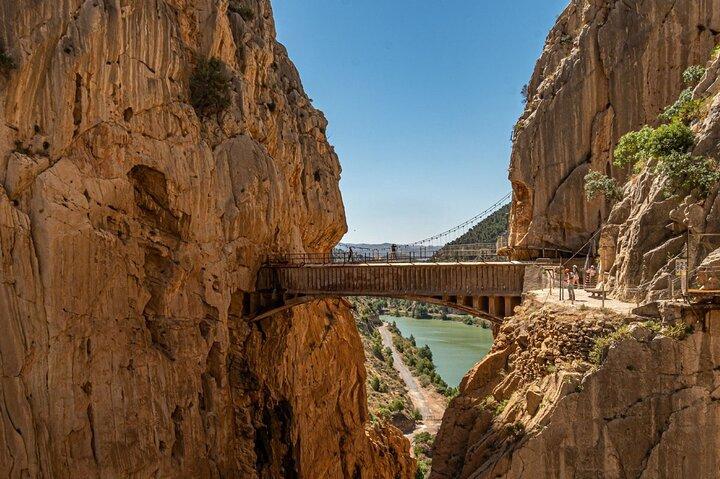 Caminito del Rey from Malaga : Round Trip Bus + Official Guide