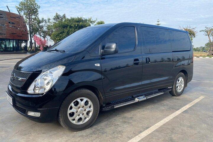 A Day Trip Transfer Sightseeing Phnom Penh Siem Reap