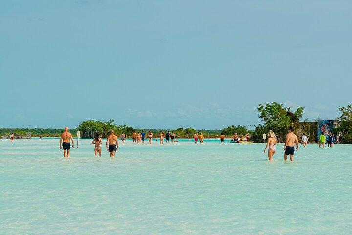 Sunset Sailing Tour in Bacalar with Outdoor Bar and Lunch