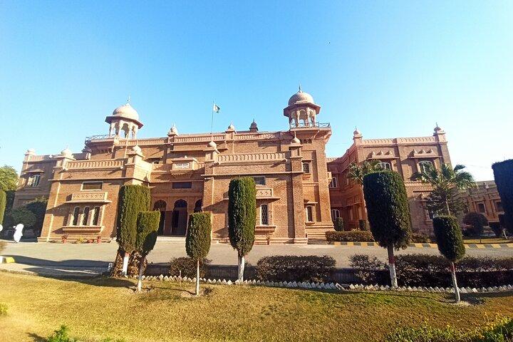 Discover Peshawar Full Day Guided Tour from Islamabad