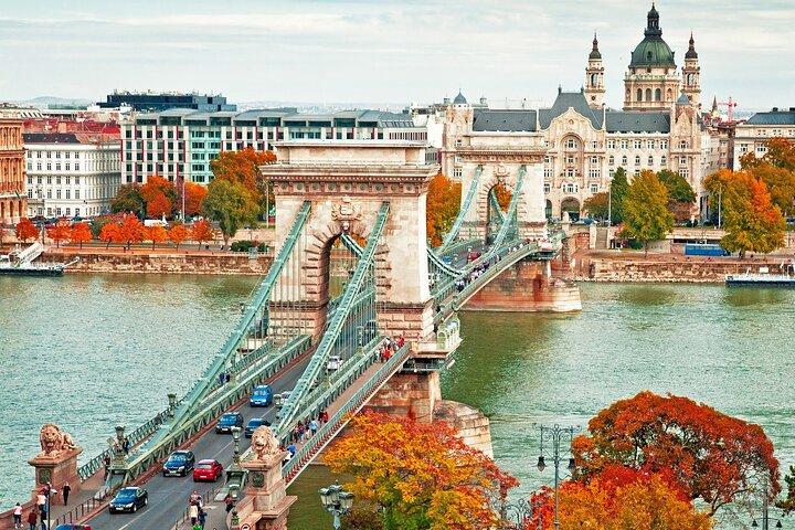 Private tour from Bratislava-Vienna to Budapest