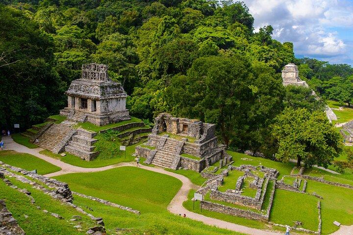 Blue Water Misol-ha and Palenque Tour from San Cristobal.