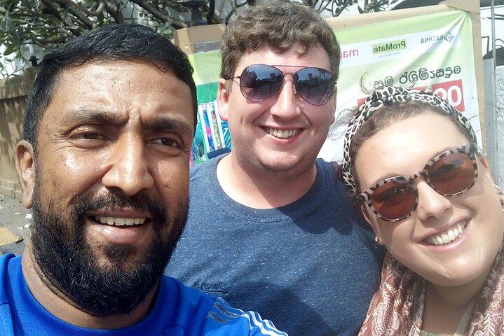 Colombo shopping Tour (Tea, Gems, cinnamon, souvenirs, cotton )