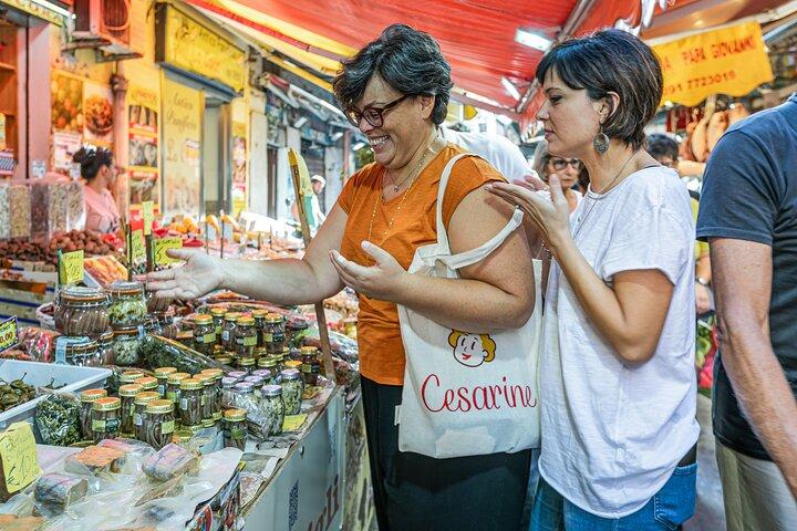 Genoa Walking Tour & Traditional Cooking Class with Wine