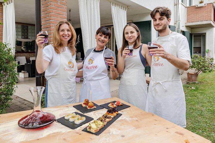 Verona Walking Tour & Traditional Cooking Class with Wine