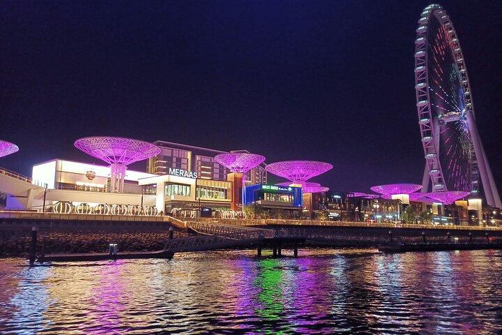 Dubai Marina Yacht with BBQ Buffet Dinner and Iconic Views