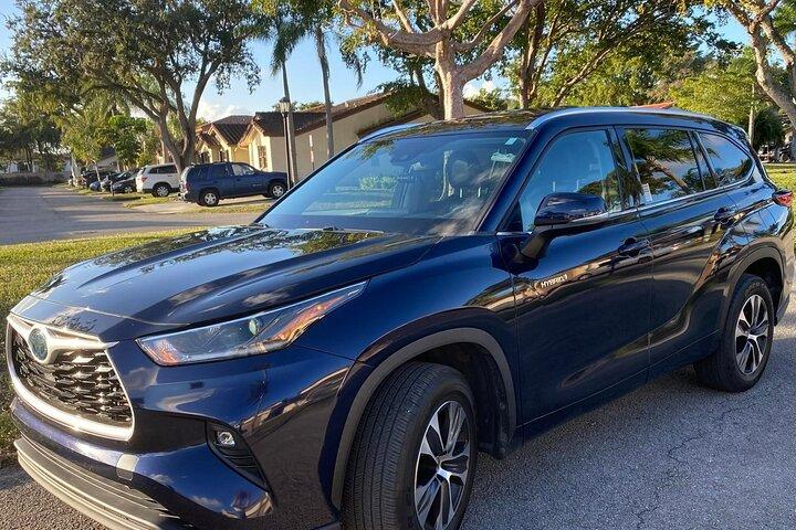 Private and Exclusive Tourist Transportation in Miami