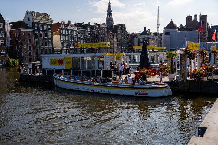 Amsterdam Open Boat Tour with Local Guide