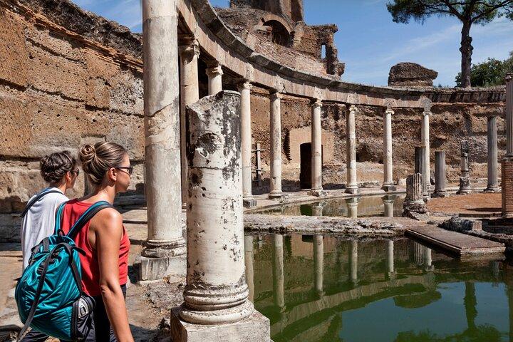 Rome to Villa Adriana Private Day Trip by Train with Tickets