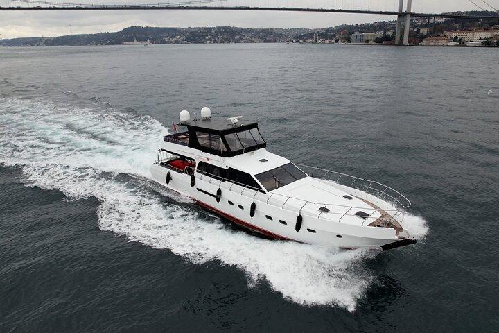 Private Yacht Cruise on The Bosphorus in Istanbul