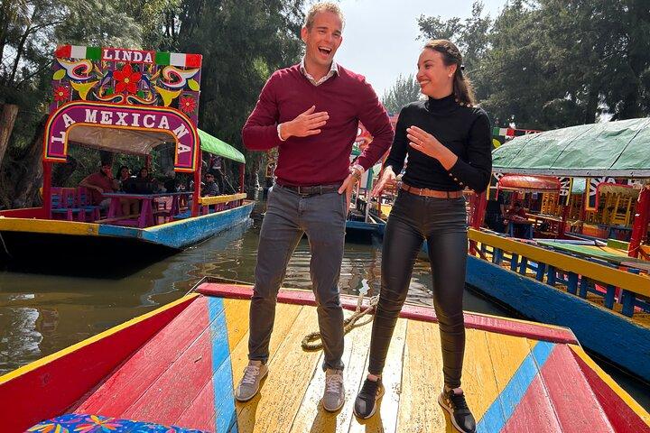 Xochimilco BOAT LIGHT PARTY WITH 1 DRINK AND 4 TAQUITOES + 18