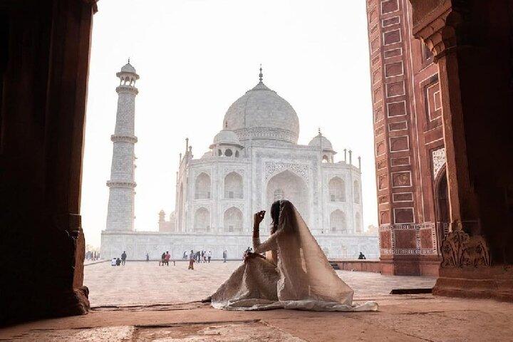 From Delhi: Private Taj Mahal, Agra Fort & Baby Taj Day Trip
