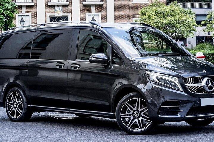 Luxury Airport Transfer to Paris