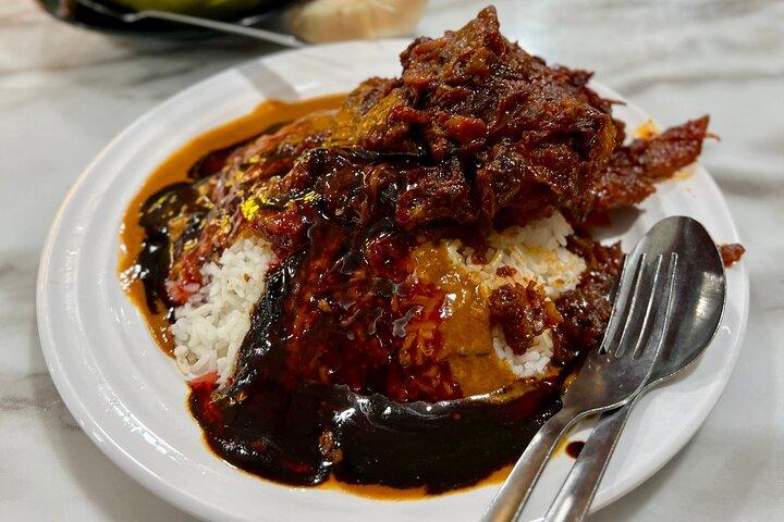 Kuala Lumpur Food Tour with 12+ Authentic Dishes & Local Secrets