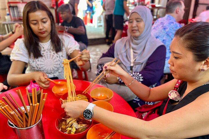 Kuala Lumpur Food Tour with 12+ Authentic Dishes & Local Secrets