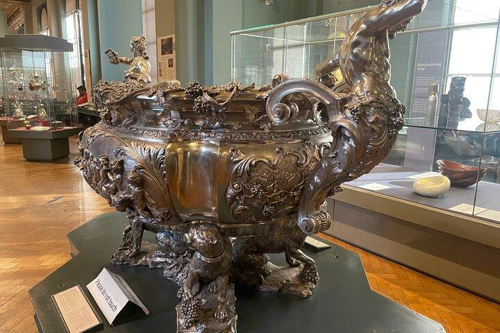 Victoria and Albert Museum