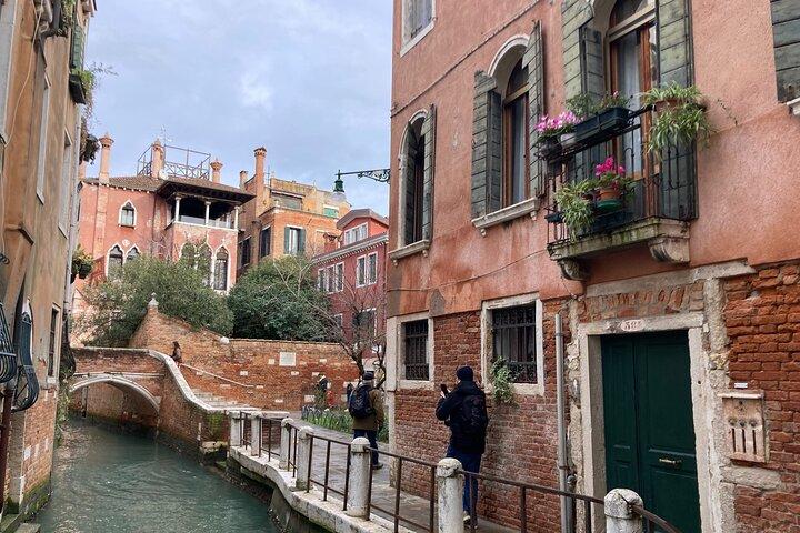 Venice Early Morning Guided Tour to Escape the Crowds