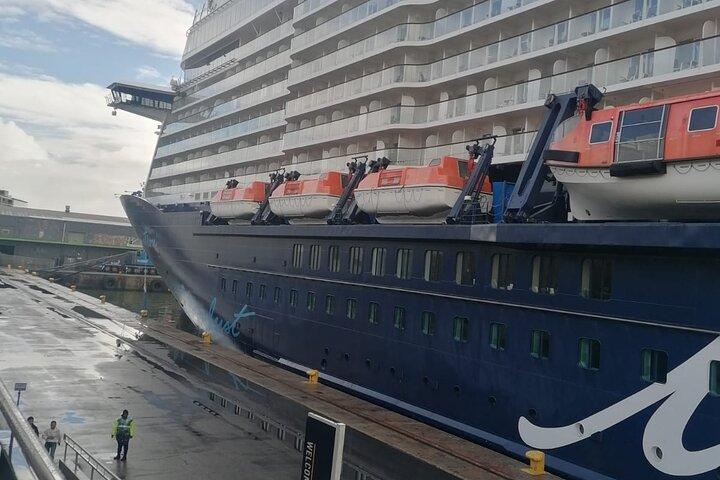 Cape Town Cruise Terminal to and from Hotels Transfer