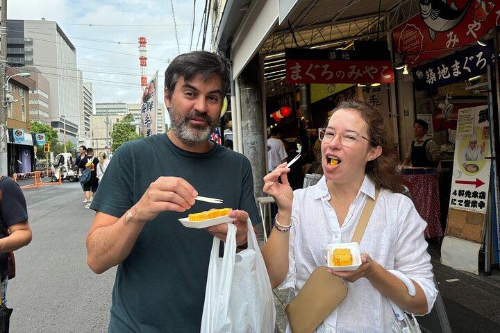 Tokyo: Private Tsukiji Fish Market Tour with 3 Food Stops