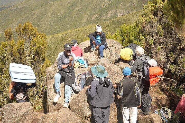 6 Days Kilimanjaro hiking tour | climb Kilimanjaro Machame Route